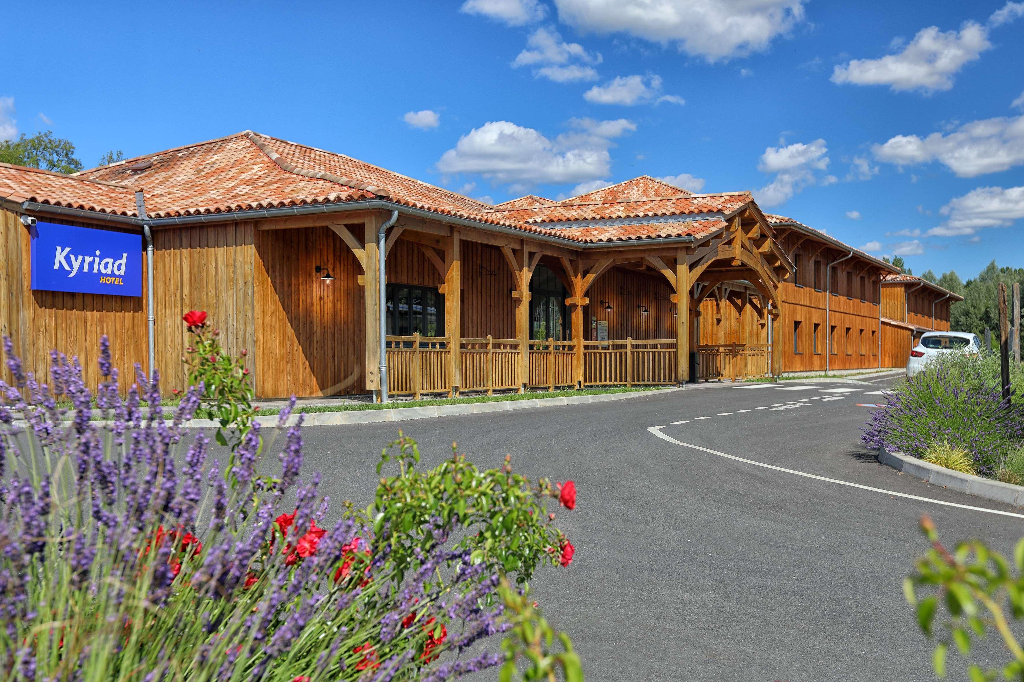 Kyriad Perigueux - Boulazac Экстерьер фото
